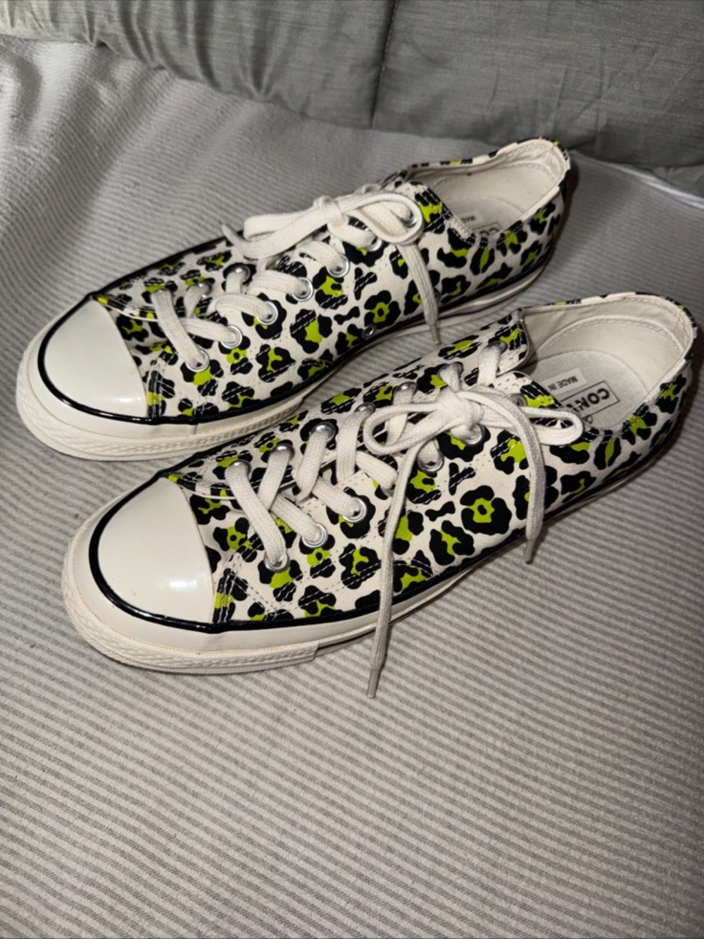 Converse Women’s Low Top Sneakers in White & Neon Yellow woman’s 12  Men’s 10